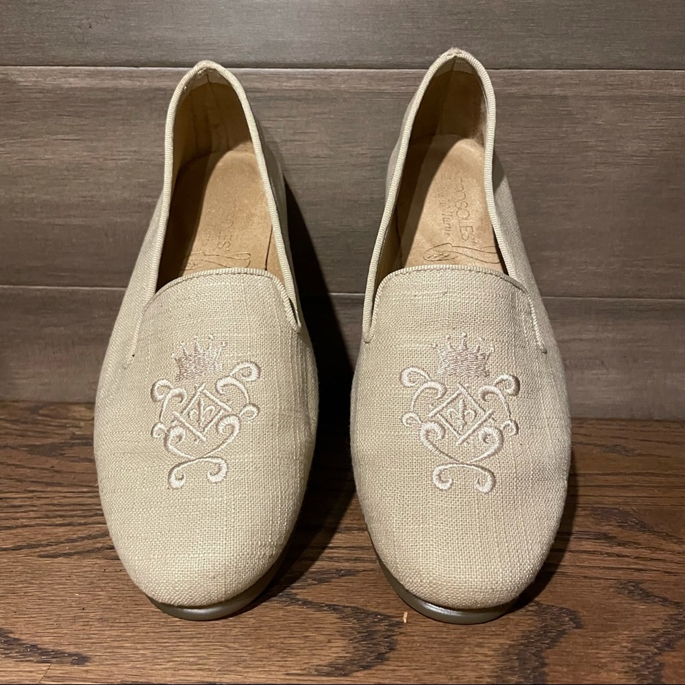 Flats / Loafer Style